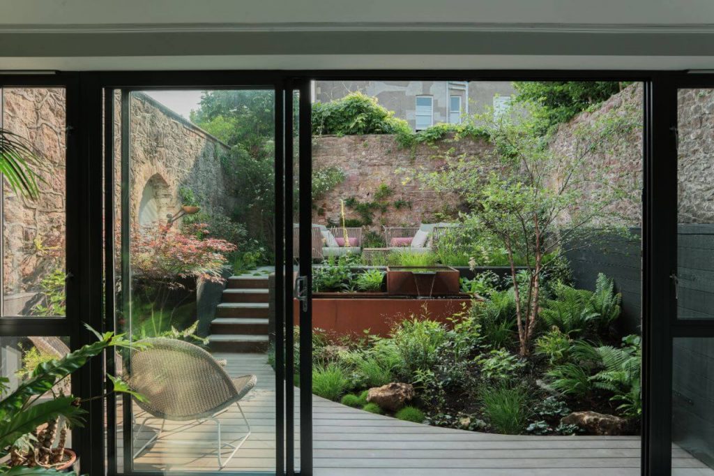 Artisan Landscapes garden design Bristol Japanese courtyard sliding doors